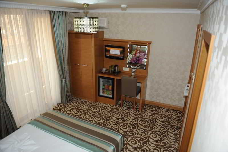 Alfa Hotel Istanbul Exterior photo