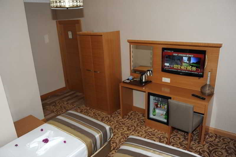 Alfa Hotel Istanbul Exterior photo